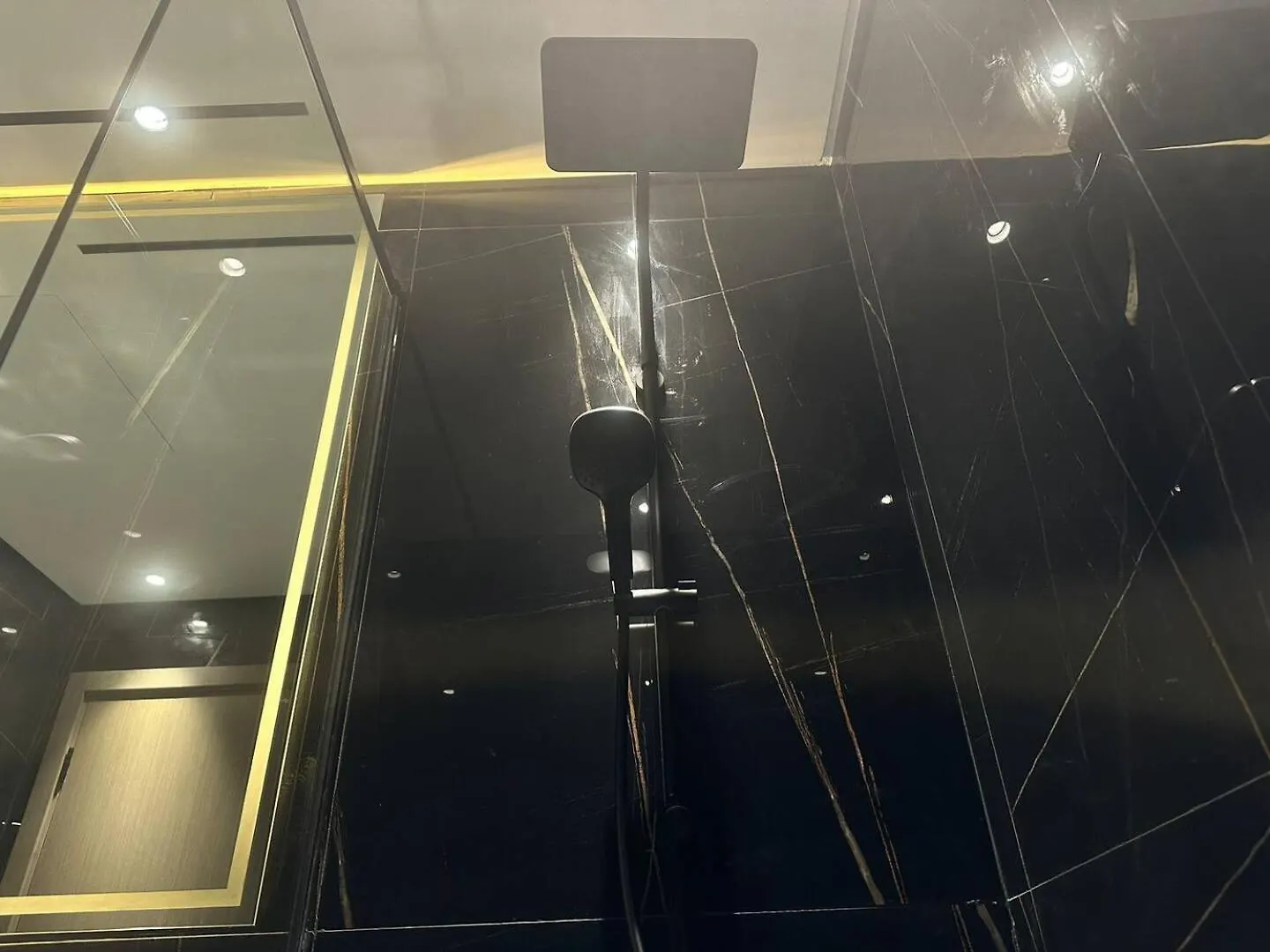 Comfortable 1Br In Jvc Balcony Free Parking دبي