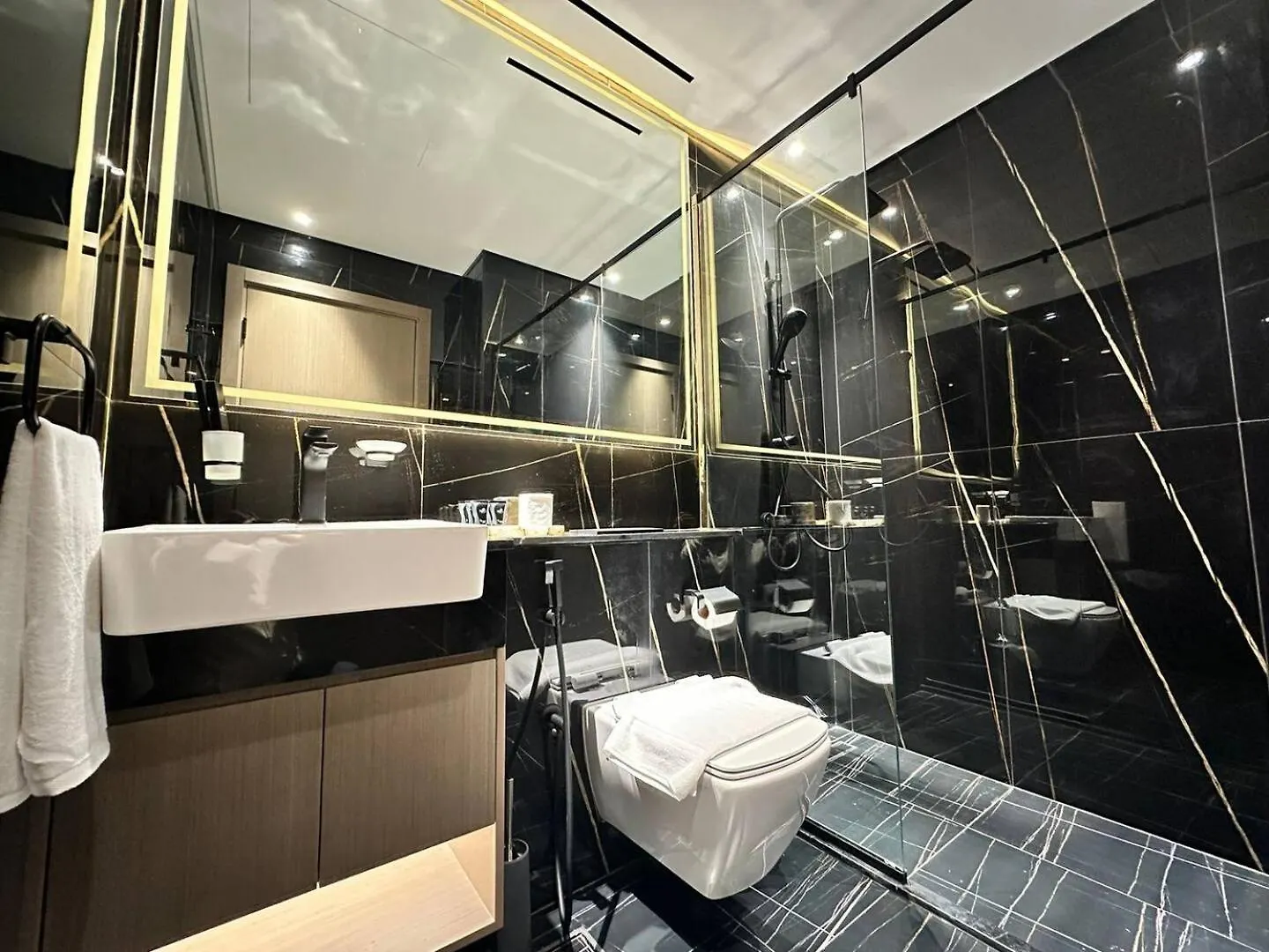 Comfortable 1Br In Jvc Balcony Free Parking دبي 0*,  الإمارات العربية المتحدة