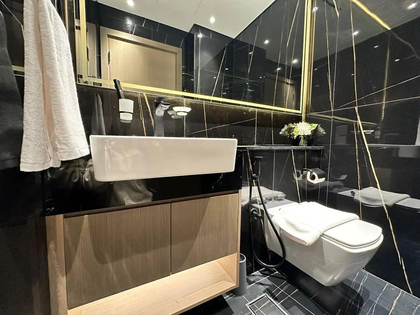 Apartment Comfortable 1Br In Jvc Balcony Free Parking Dubai United Arab Emirates