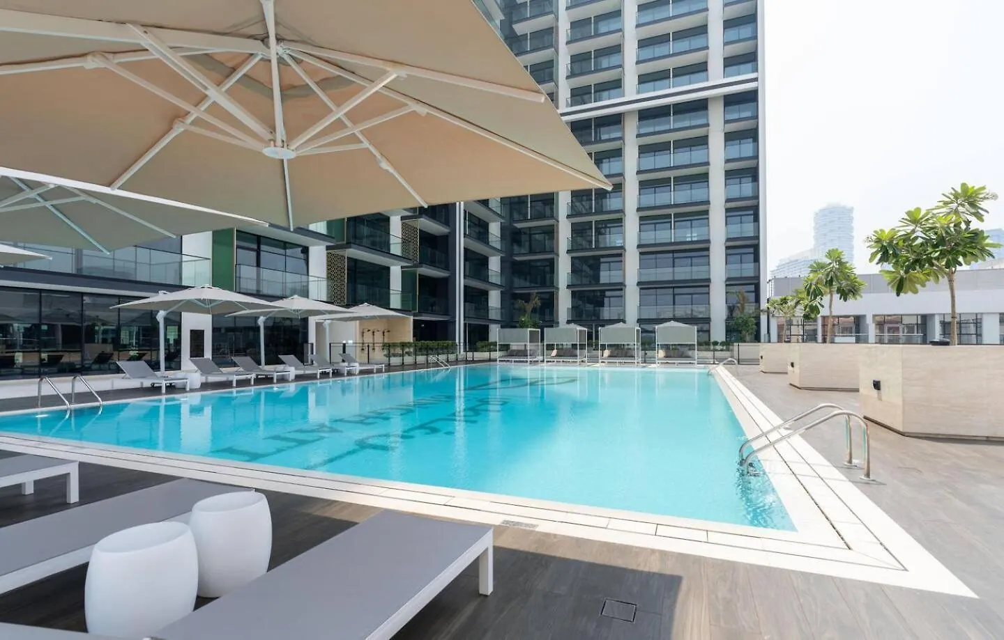 Comfortable 1Br In Jvc Balcony Free Parking Dubai