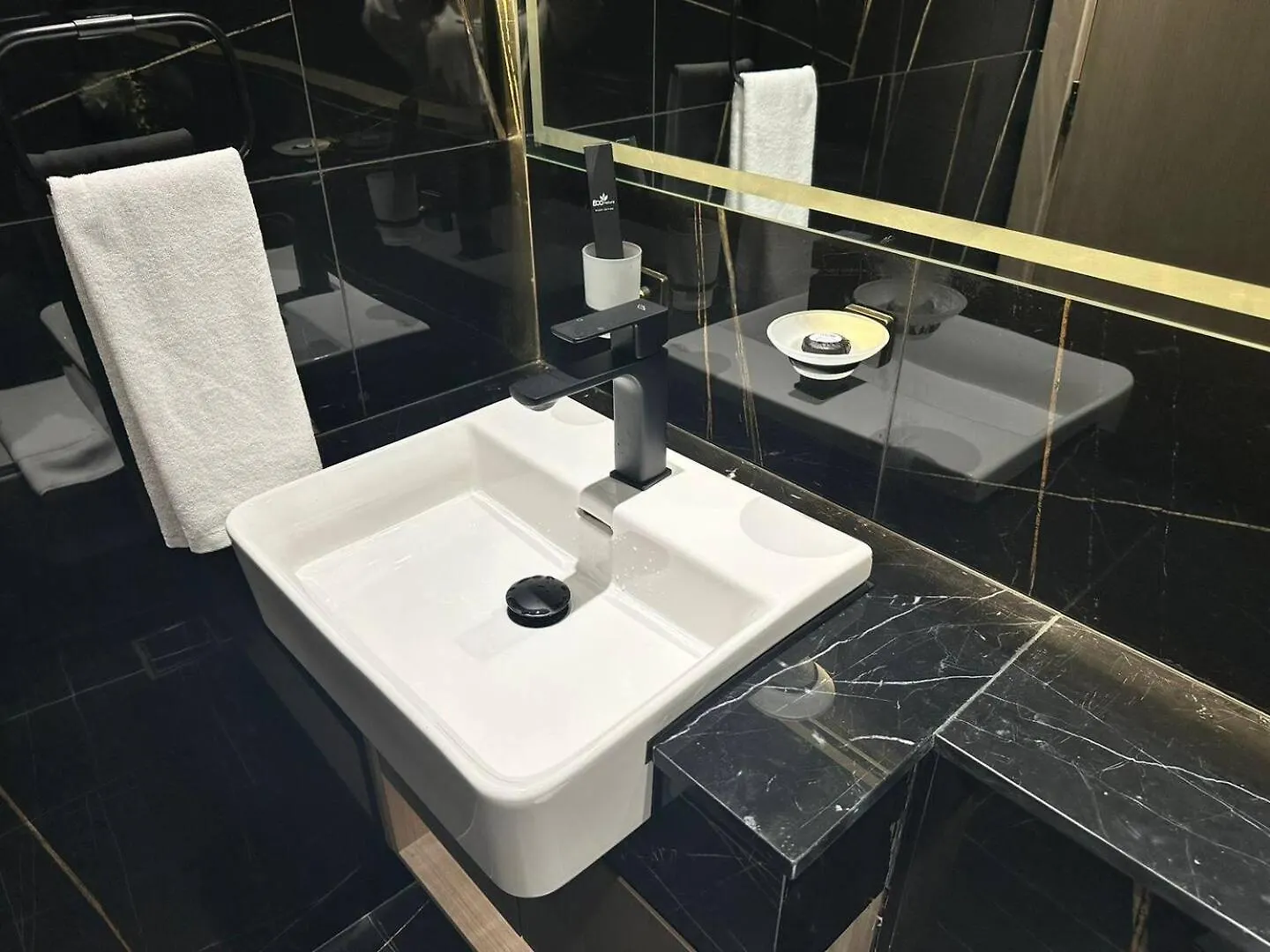 Comfortable 1Br In Jvc Balcony Free Parking Dubai United Arab Emirates